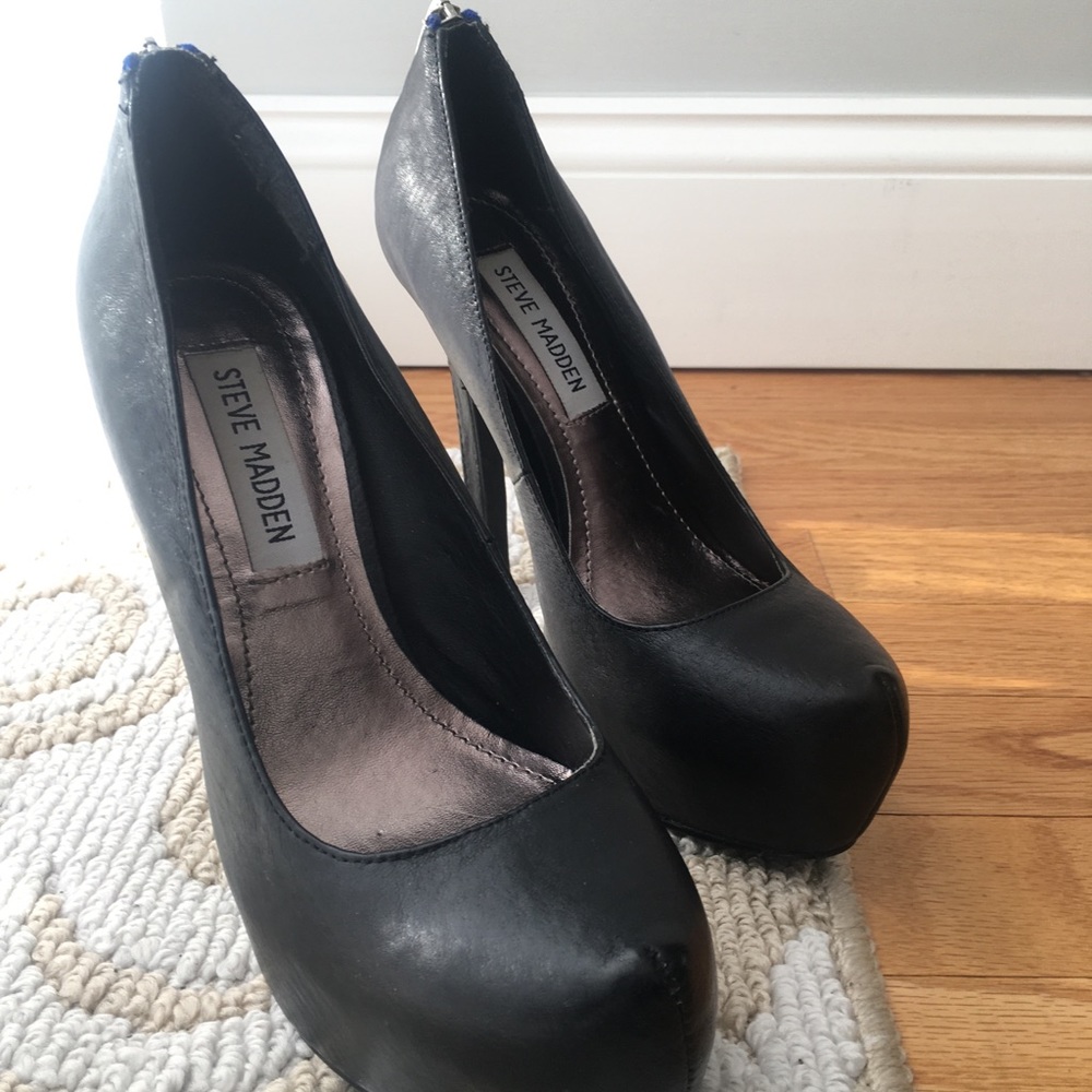 Steve Madden platform shoes